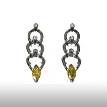 Metalic Trinitarian Earrings